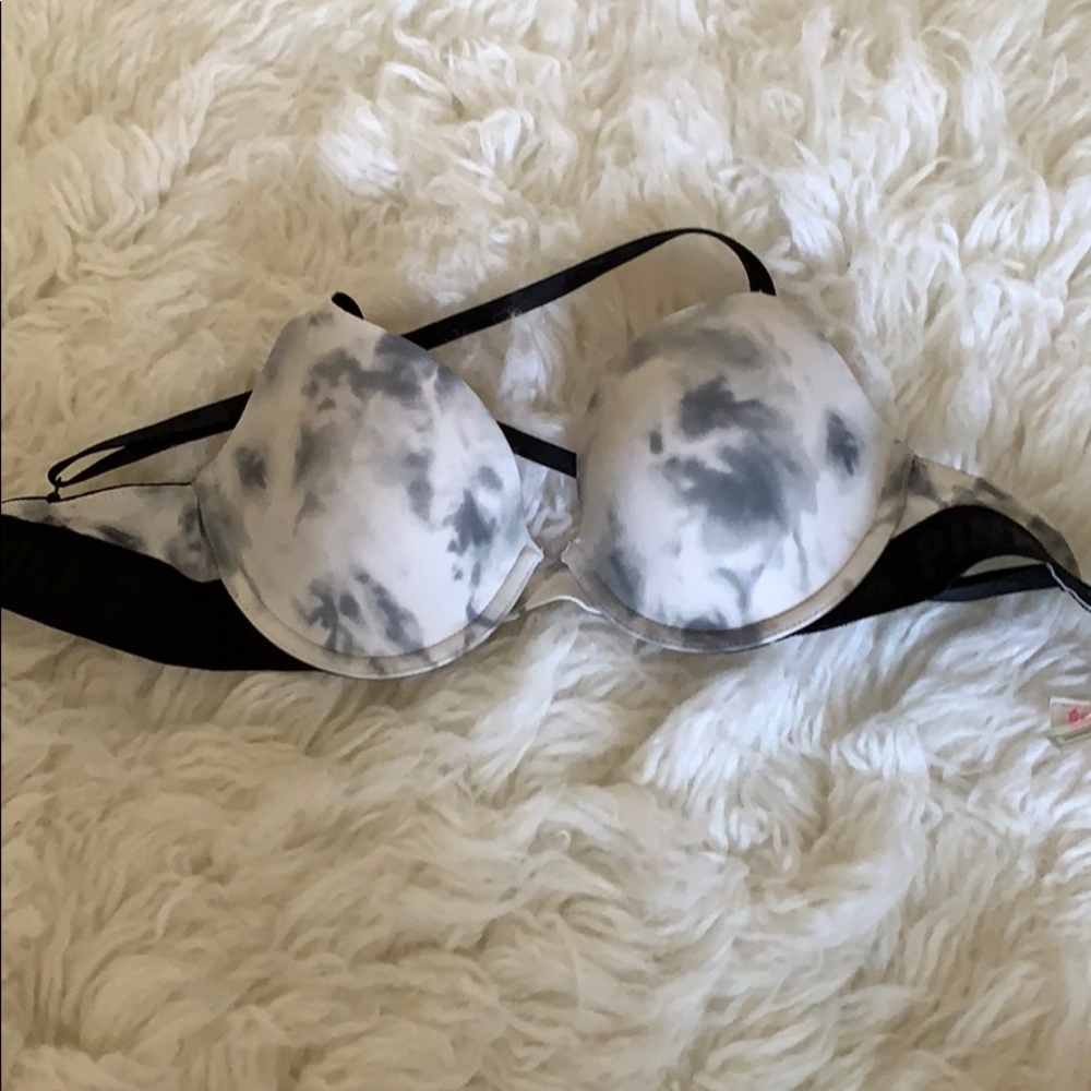 PINK T-shirt bra